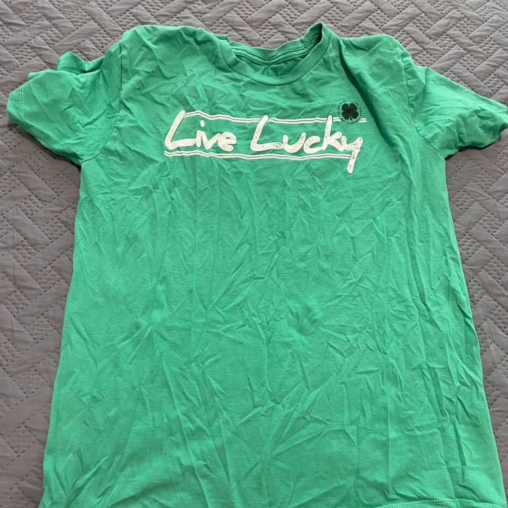 Lucky men’s tee